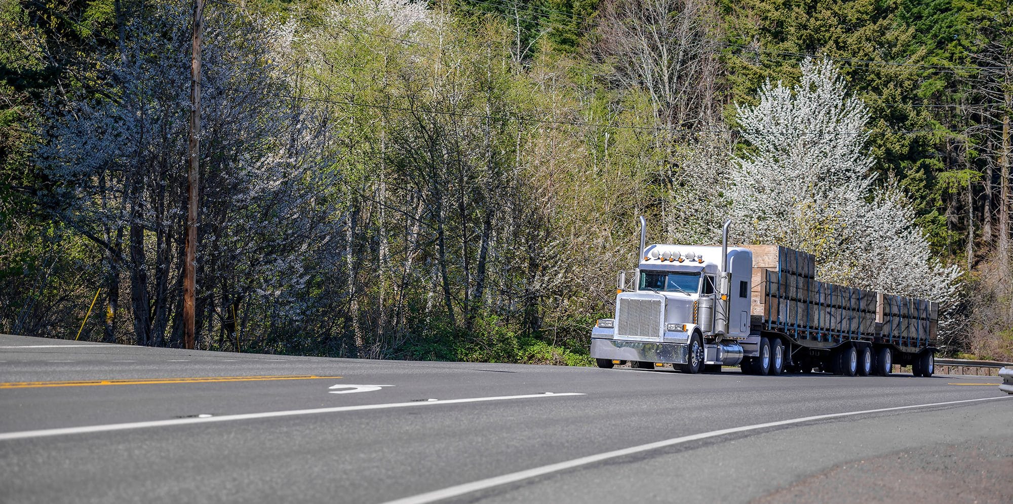 classic big rig American bonnet semi truck