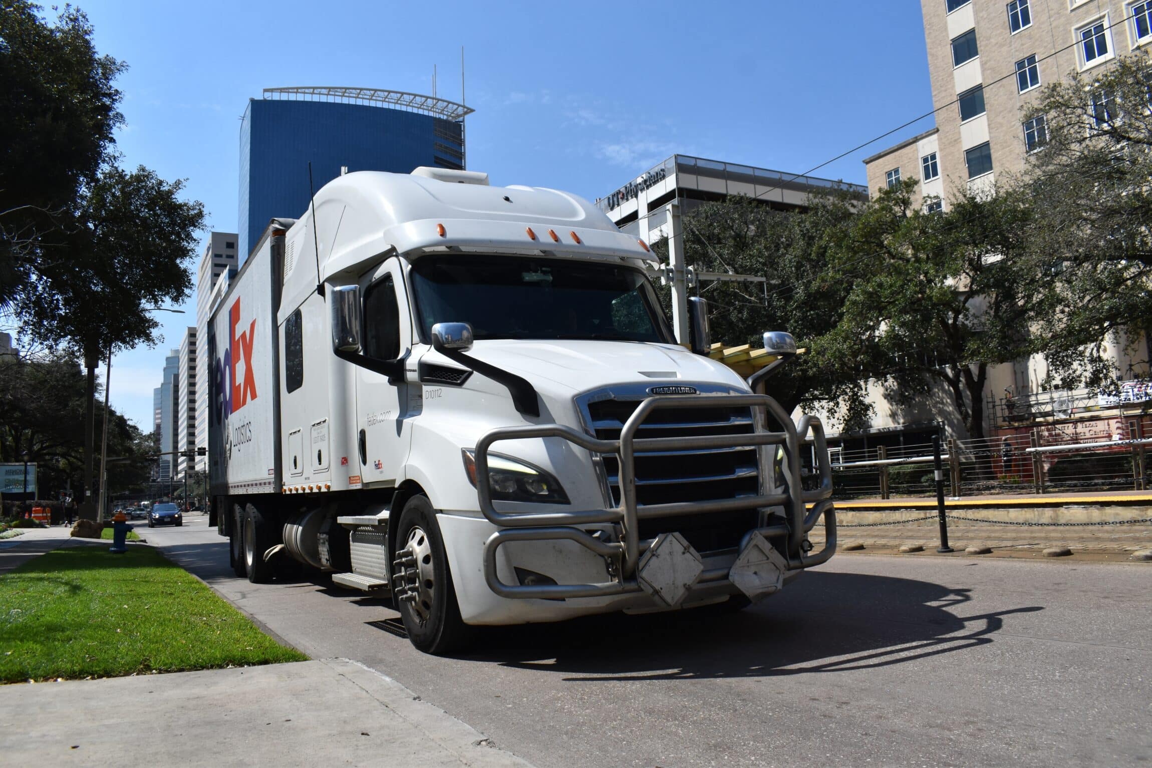 semi-truck in the downtown