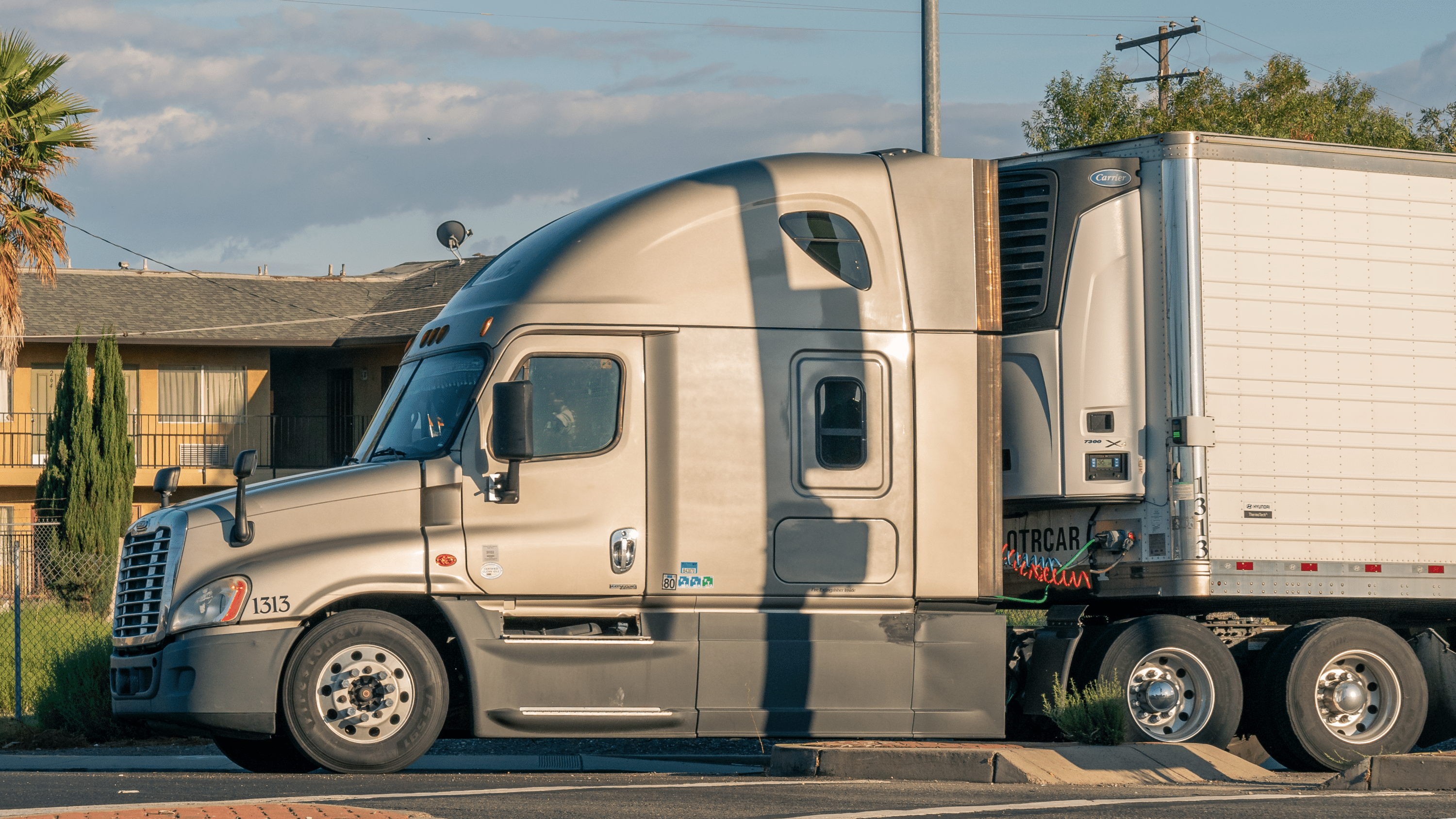 Biege big rig